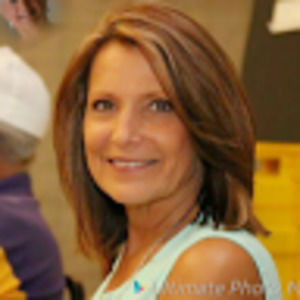 Meet your Posher, Donna dollar